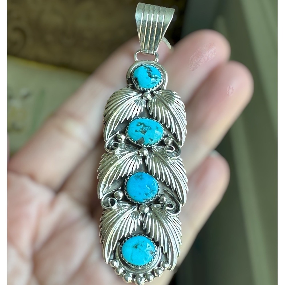 Vintage Running Bear RB Navajo Pendant 3.5 Inch Turqu… - Gem